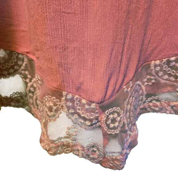 Naif crepe and lace pink blouse size 2x - Picture 3 of 6